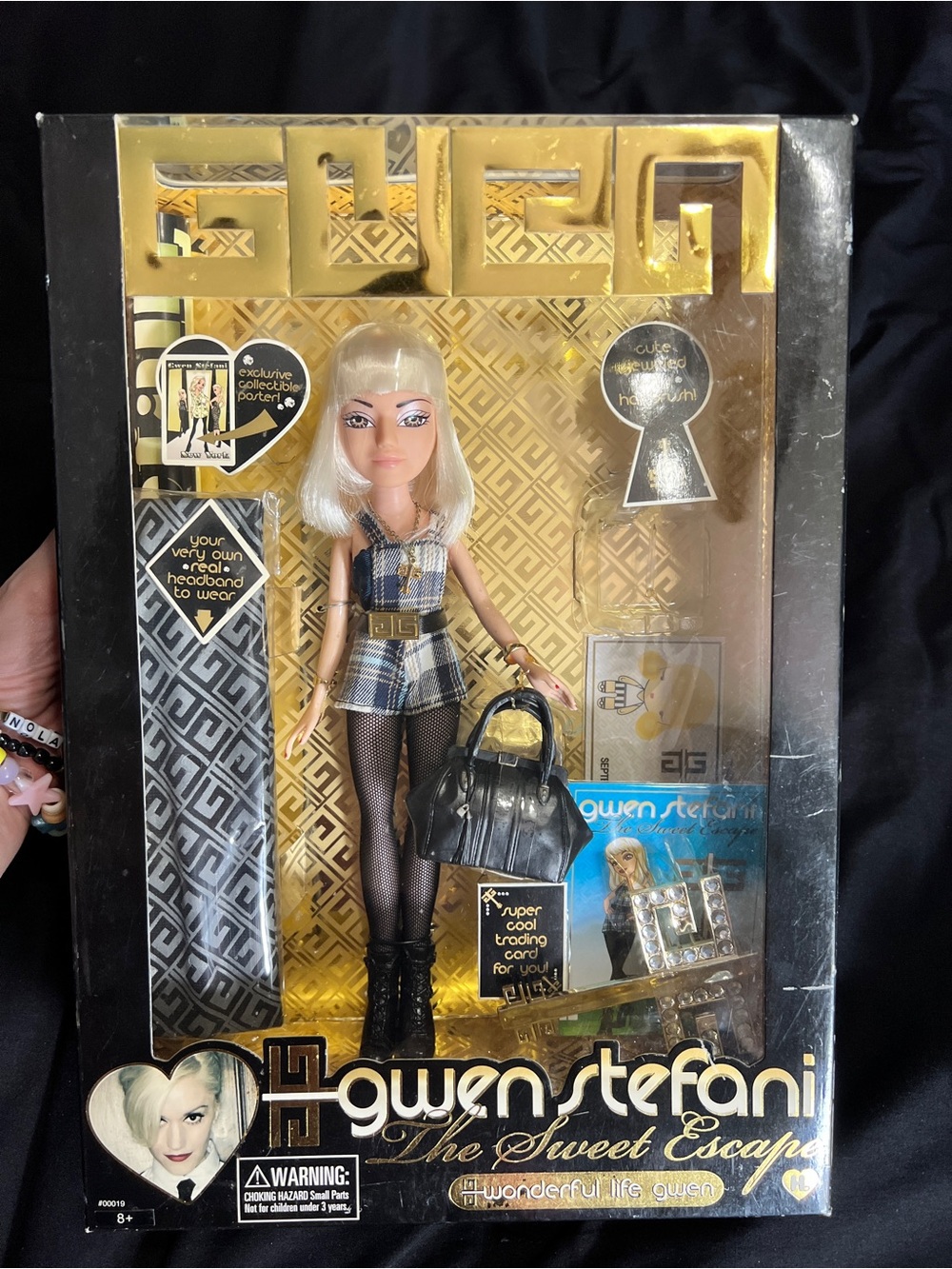 Gwen Stefani The Sweet Escape Blonde Fashion Doll - Black & Gold Outfit